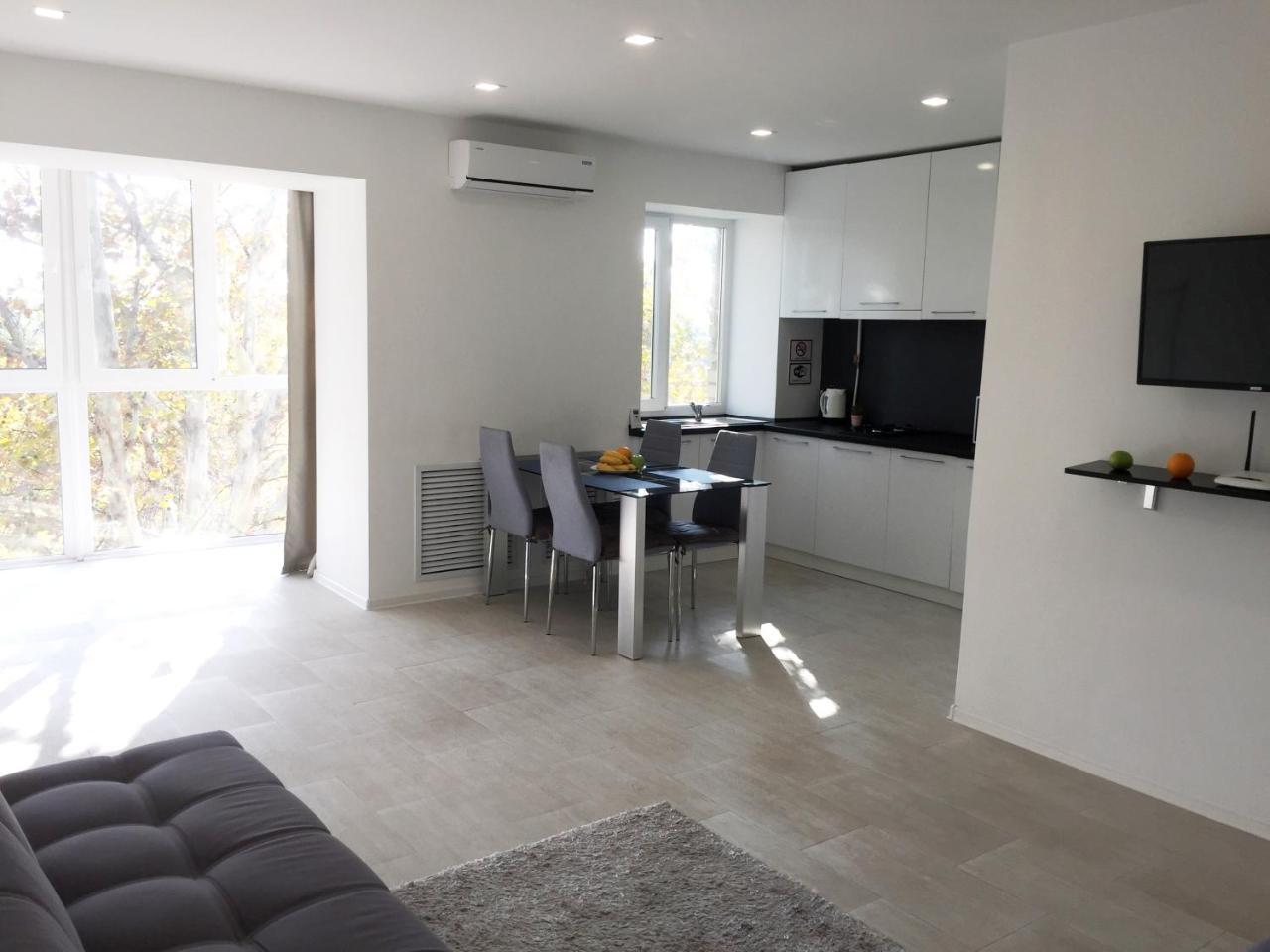 חרסון Top View Apartment In The Center מראה חיצוני תמונה